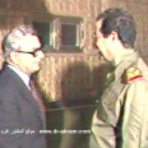 لقاء الدكتور اكرم نشات ابراهيم مع الرئيس صدام حسين في بغداد 1982