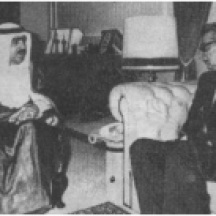 الشيخ محمد بن خليفة آل خليفة وزير الداخلية بدولة البحرين في حديث مع الدكتور اكرم نشات ابراهيم